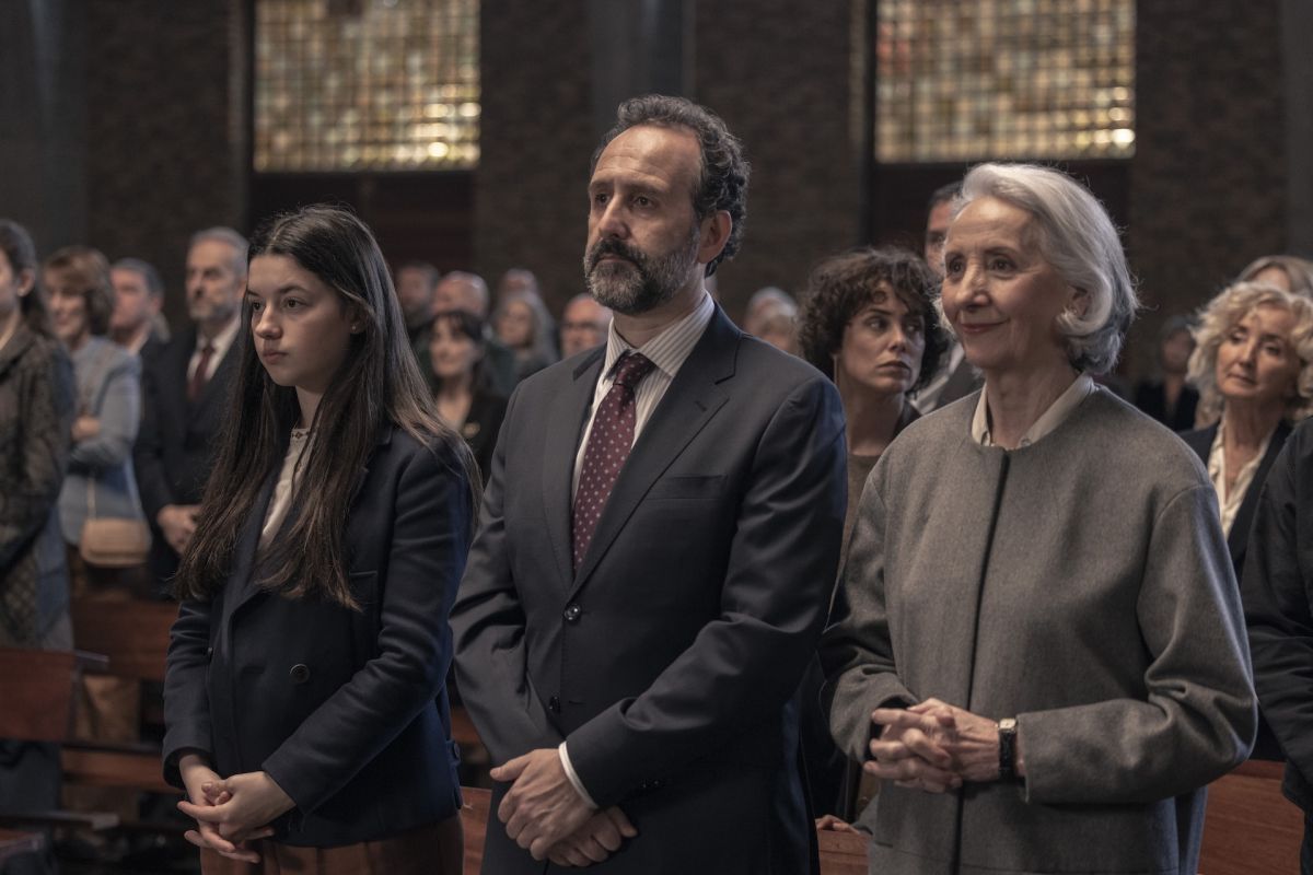 Crítica de "Los domingos": Alauda Ruiz de Azúa indaga en la fe y sus efectos dentro del núcleo familiar