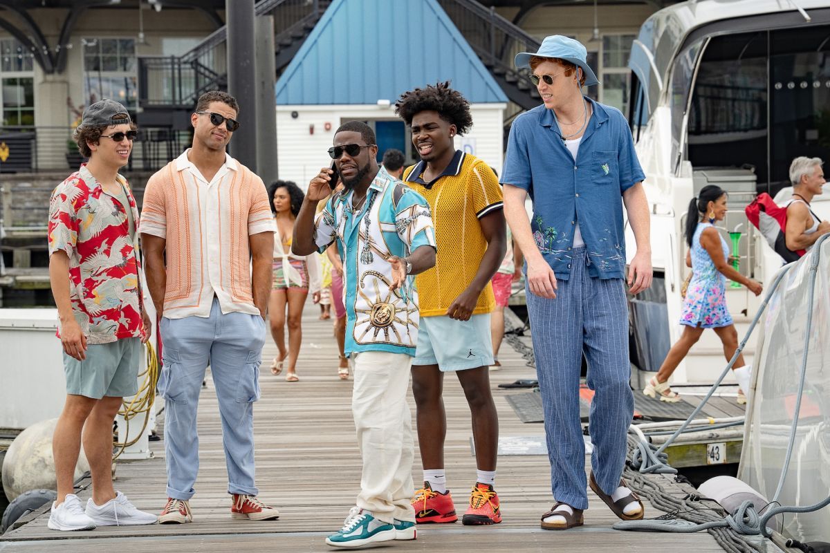 Crítica de “72 horas”: Kevin Hart y un choque generacional sin demasiada gracia