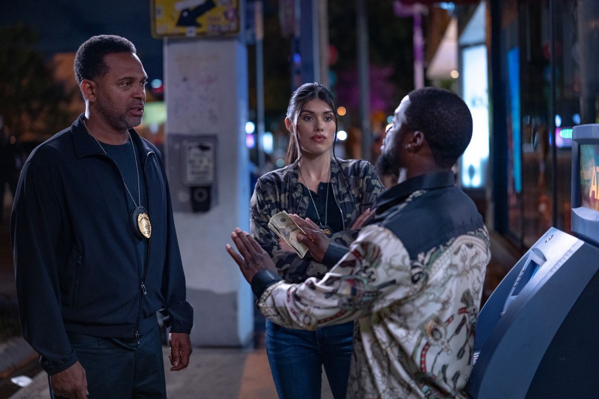 Crítica de “72 horas”: Kevin Hart y un choque generacional sin demasiada gracia