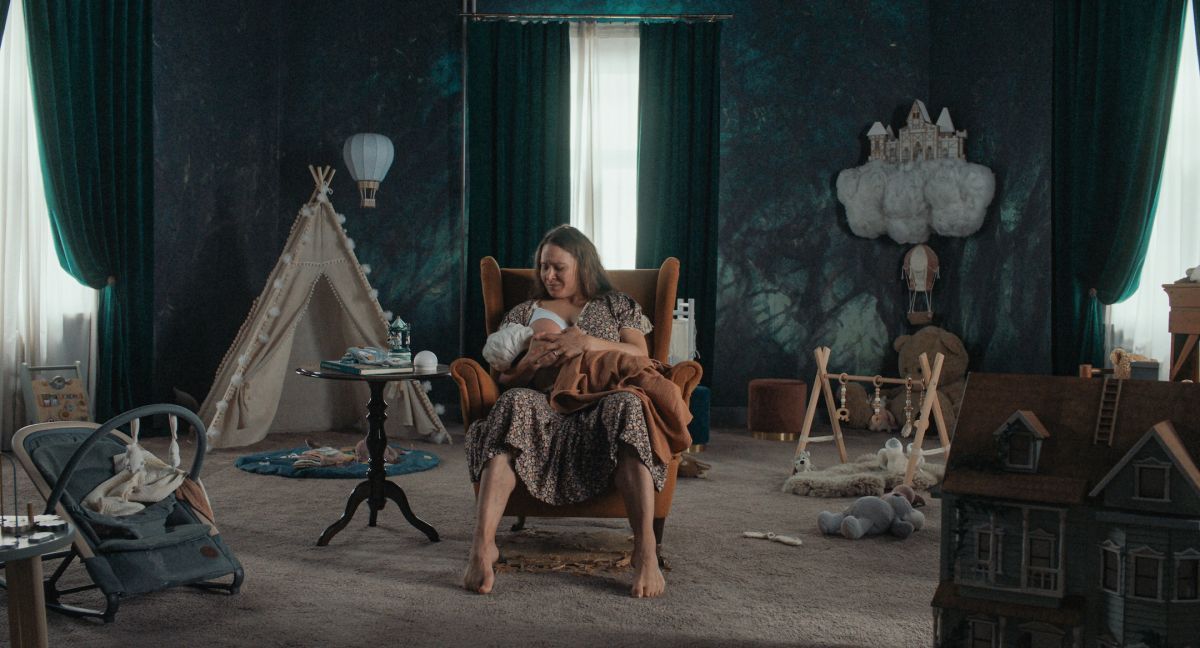 Crítica de “Engendro”: Seidi Haarla y el horror de la maternidad
