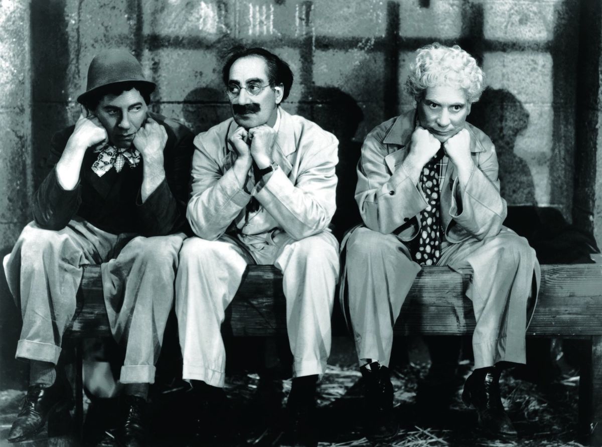 Los cuatro Hermanos Marx en cinco películas para seguir riendo