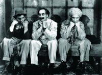 Los cuatro Hermanos Marx en cinco películas para seguir riendo