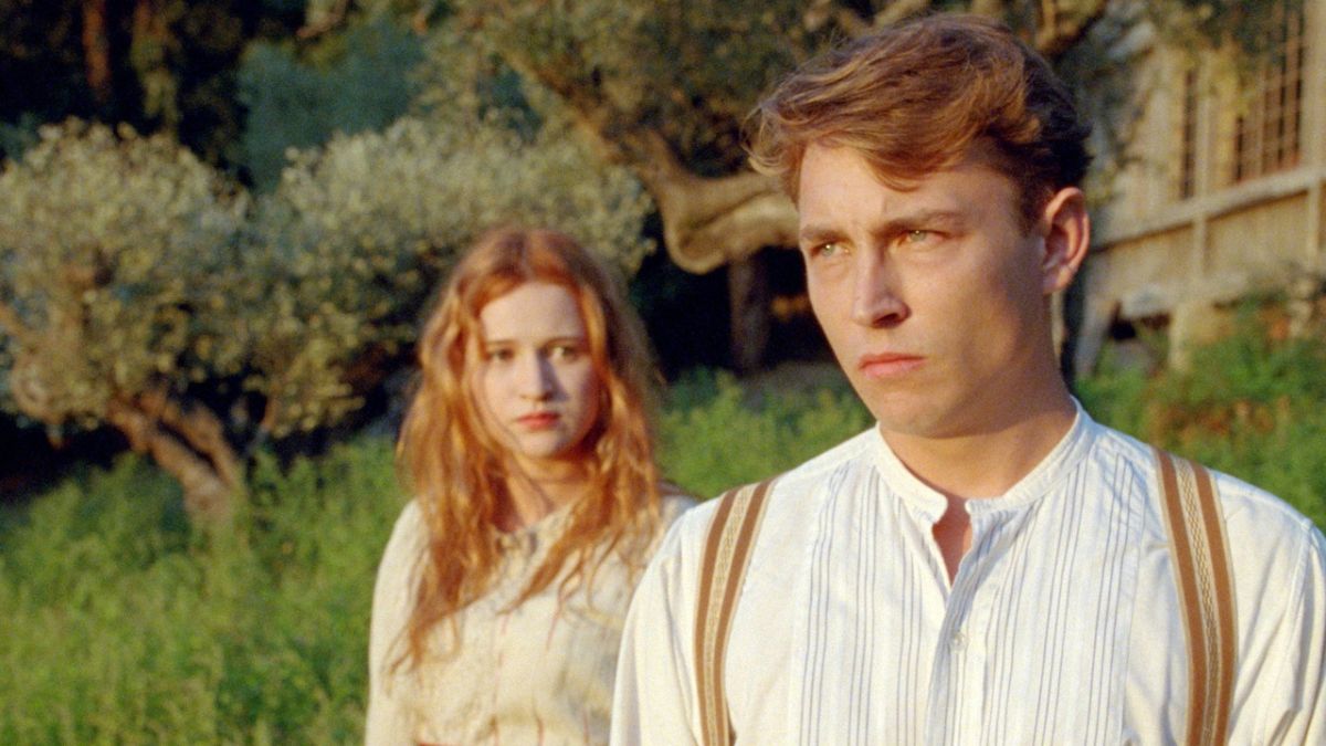 Crítica de "Renoir": Cuando el arte se convierte en una pintura en movimiento