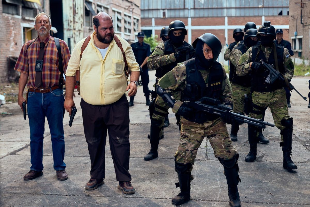 Crítica de “Gutiérrez is mai neim”: Darío Barassi y Yayo convierten la incompetencia en método policial