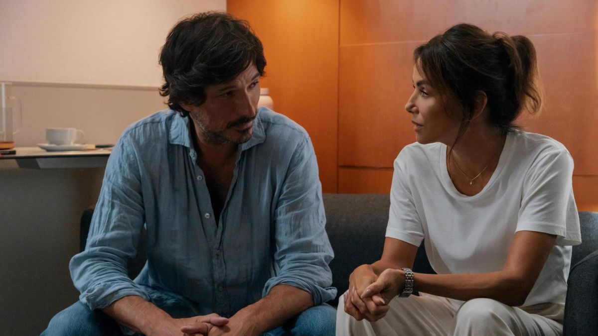 Crítica de "Sunrise: El último amanecer": Mallorca, chicos lindos y un guion que se tomó vacaciones