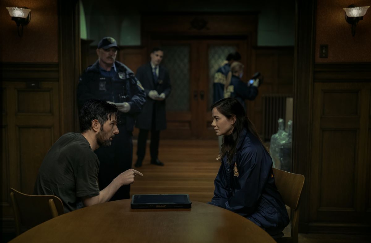 Crítica de “Susurran tu nombre”: Robert De Niro y Adam Scott en un thriller de padres e hijos