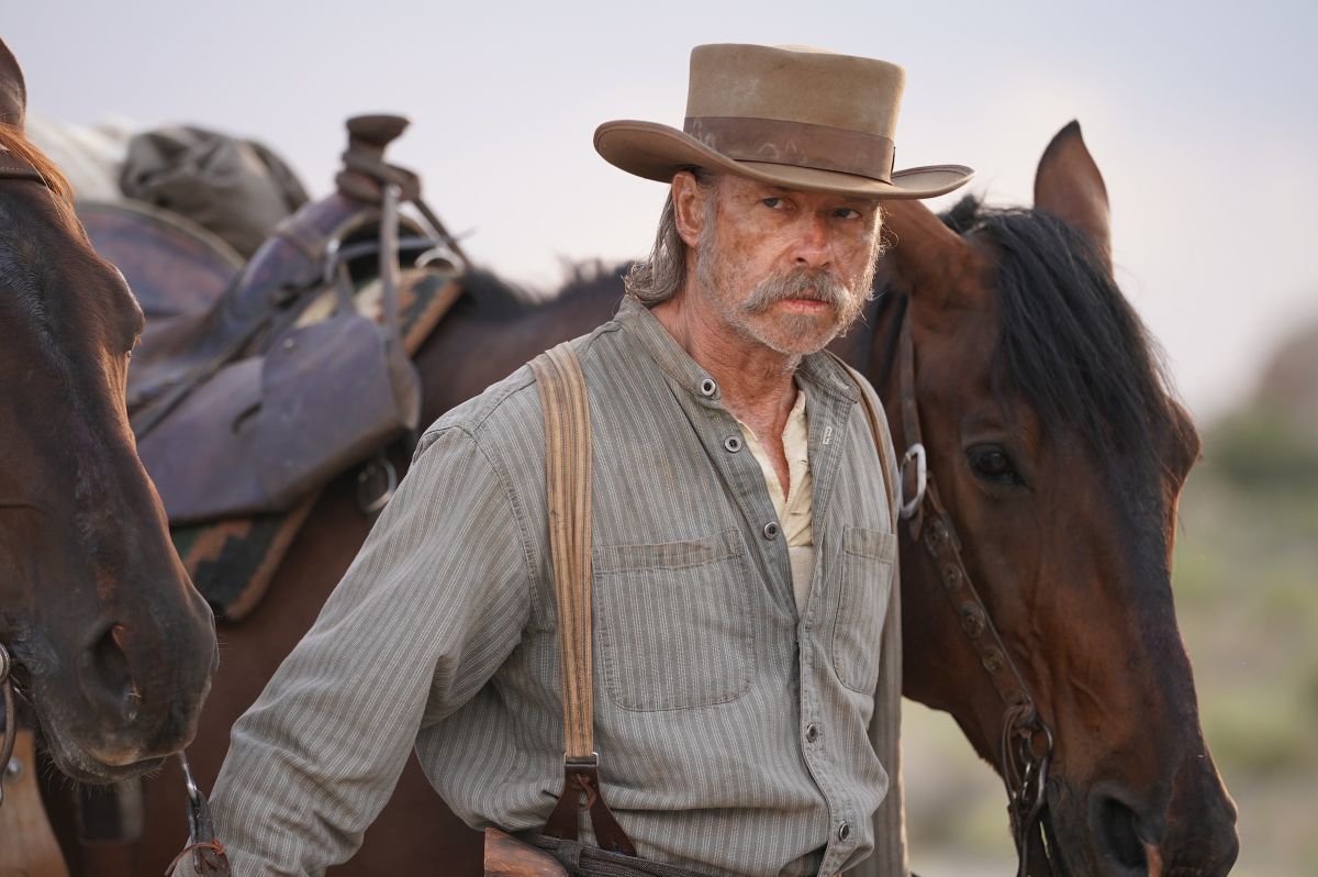 Crítica de “Poseída en el desierto”: Guy Pearce y un western satánico con espíritu tarantinesco