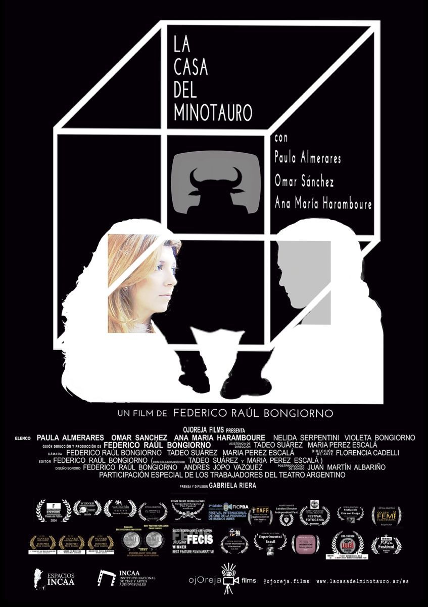 Crítica de "La casa del minotauro": vivir en las entrañas del teatro
