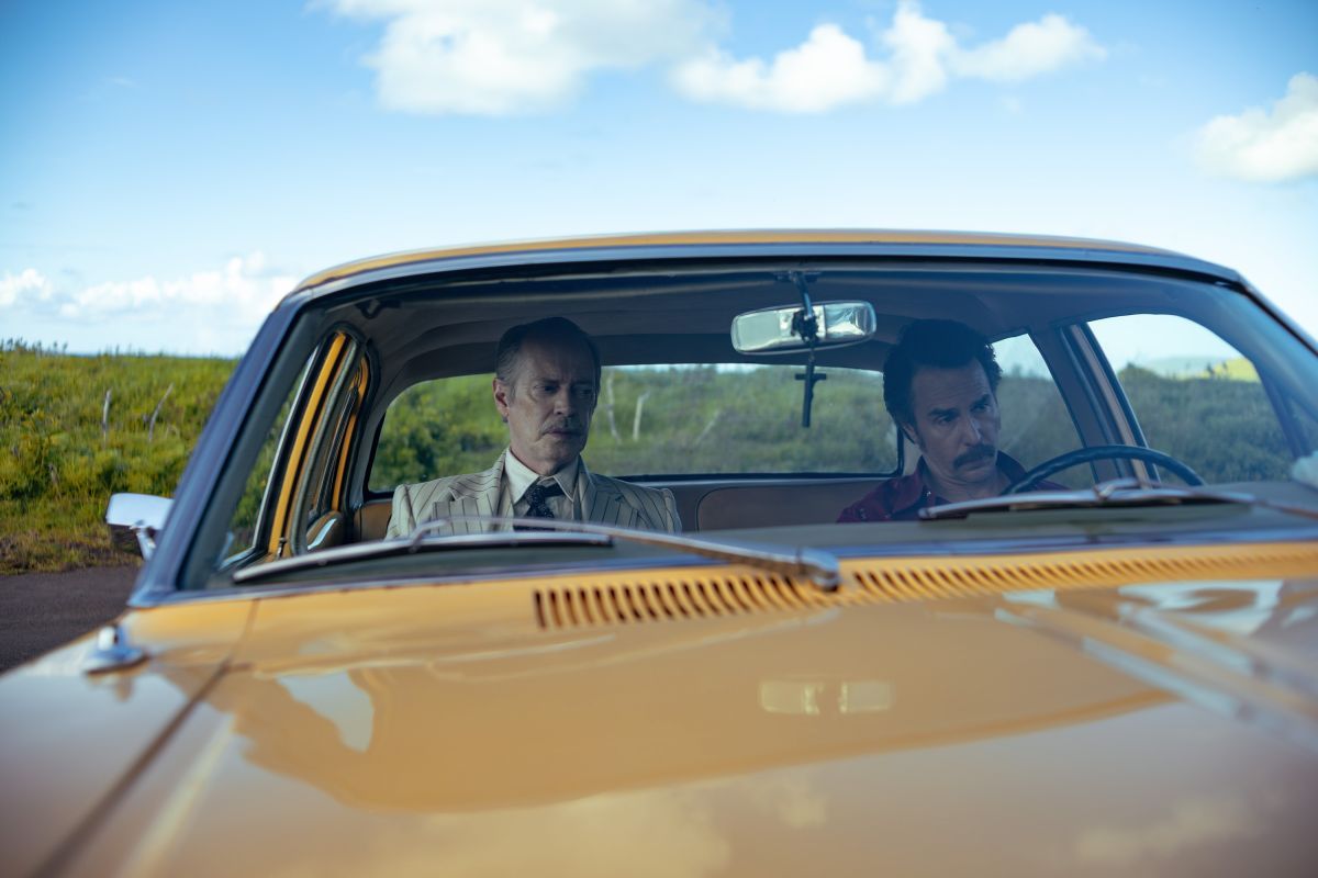 Crítica de “Caballo salvaje nueve”: Ailín Salas y un Chile atravesado por la CIA en el nuevo film de Martin McDonagh