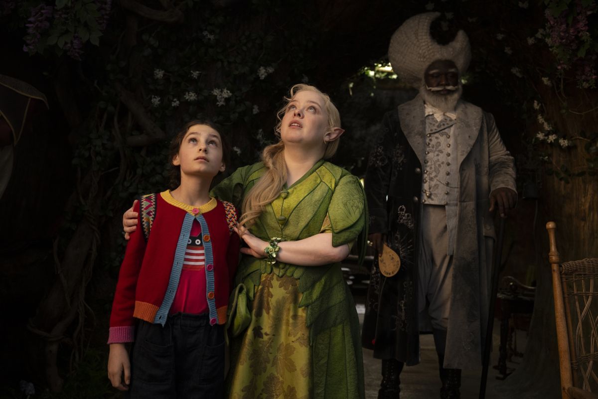 Crítica de “El árbol mágico”: Andrew Garfield y Claire Foy en una exótica fábula sobre la imaginación