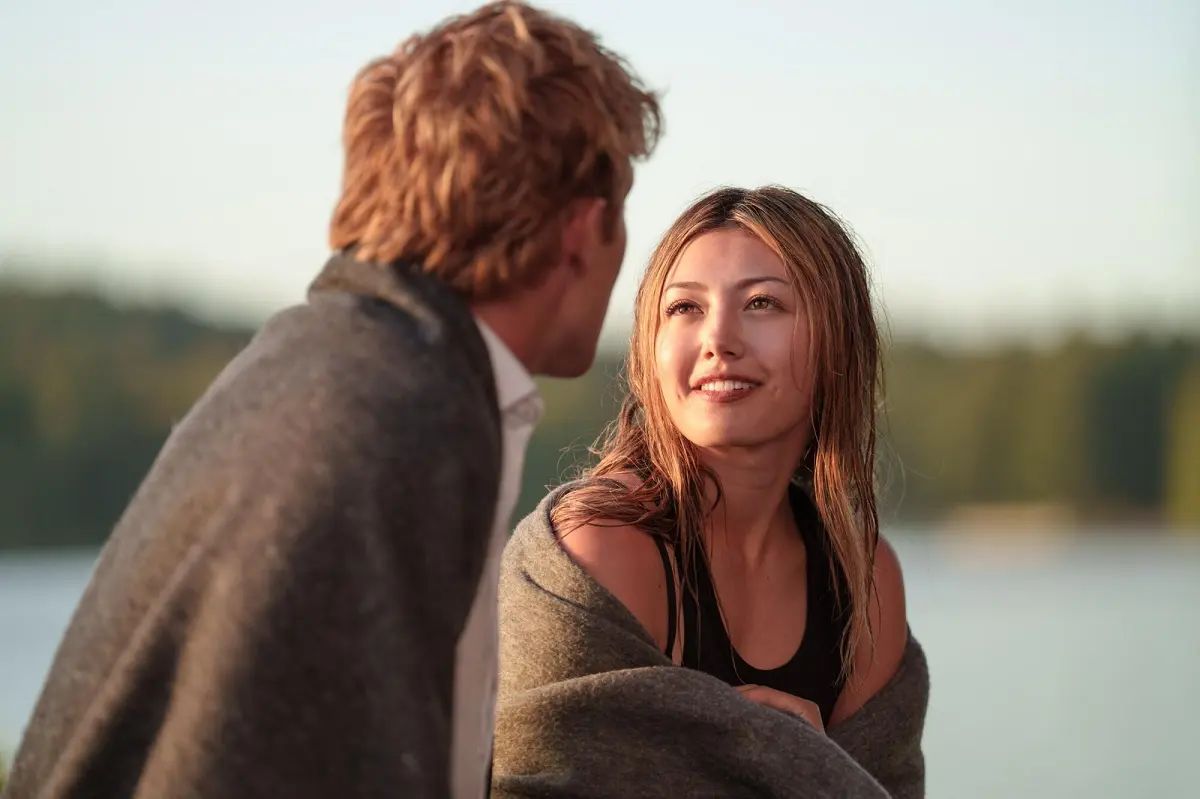 Crítica de "La timonel": la serie juvenil canadiense que combina remo, romance y drama
