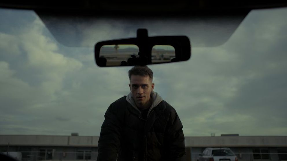 Crítica de "La Carn": una película de  Joan Porcel que convierte a Chatroulette en un thriller del deseo