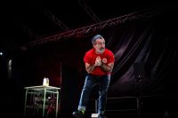 Luis Zahera llega a la Argentina con “Chungo”: fechas, ciudades y entradas