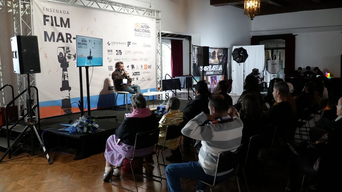 FICENS abre convocatoria para 10 becas de certificación en Producción Ejecutiva de Cine