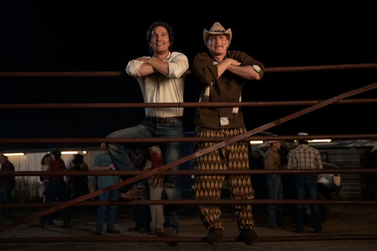 Crítica de “Casi hermanos”: Woody Harrelson y Matthew McConaughey en una serie sobre la amistad