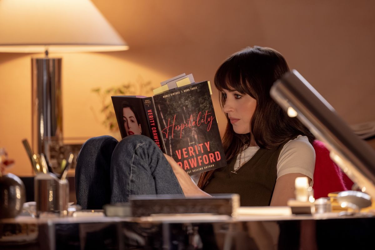 Crítica de “Verity: La sombra de un engaño”: una adaptación que no logra capturar la esencia de su novela