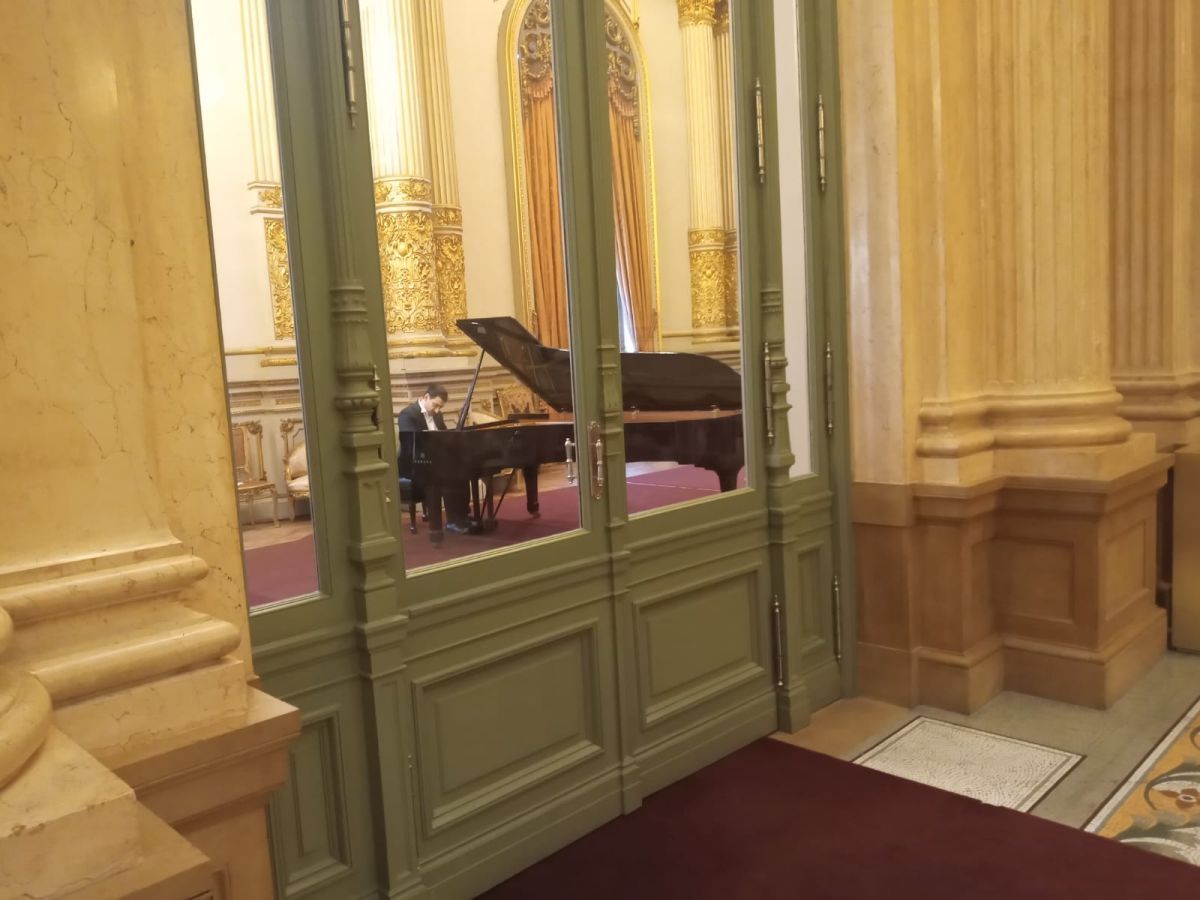 Crítica de “Retrato de un pianista”: documental sobre el músico Antonio Formaro