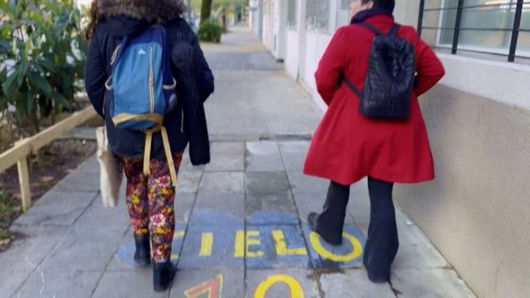 Crítica de “Una película de Parque Chas”: un barrio contado desde adentro