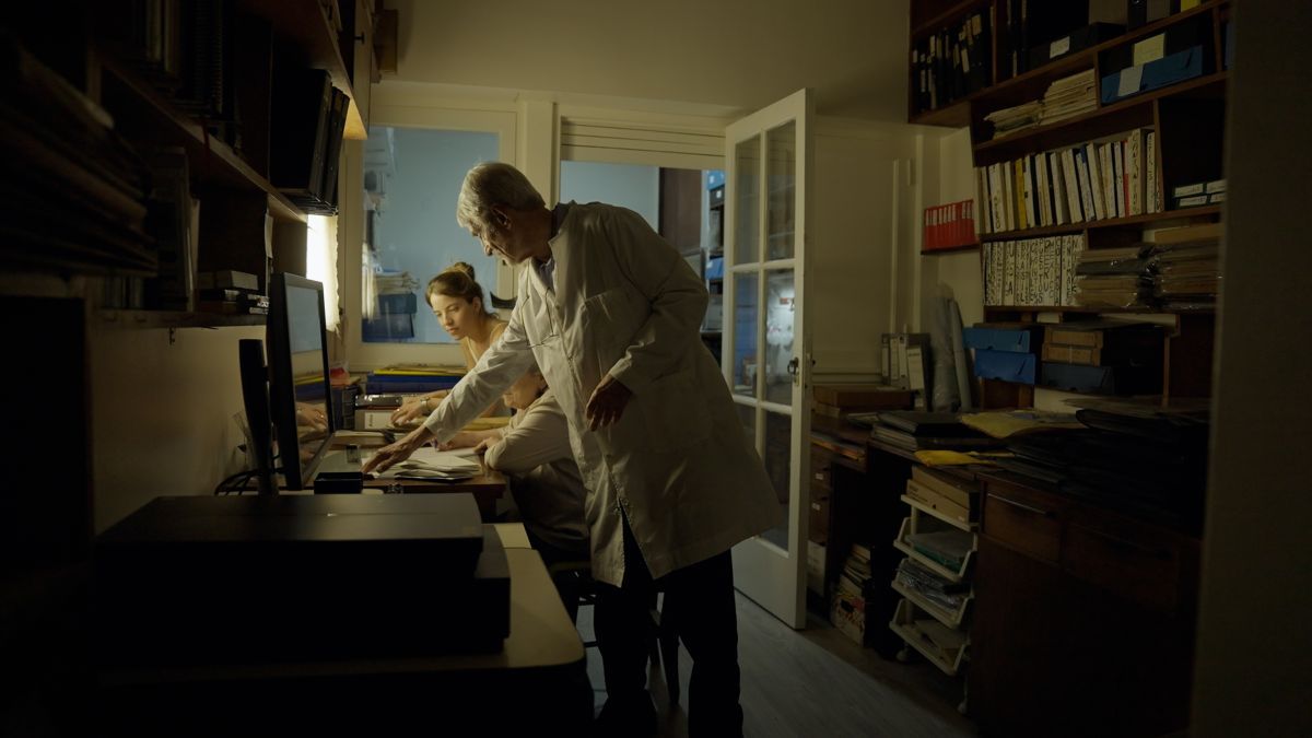 Crítica de "Annemarie": el documental de Mariana Sanguinetti que explora la vida, el archivo y la obra de la icónica fotógrafa argentina.