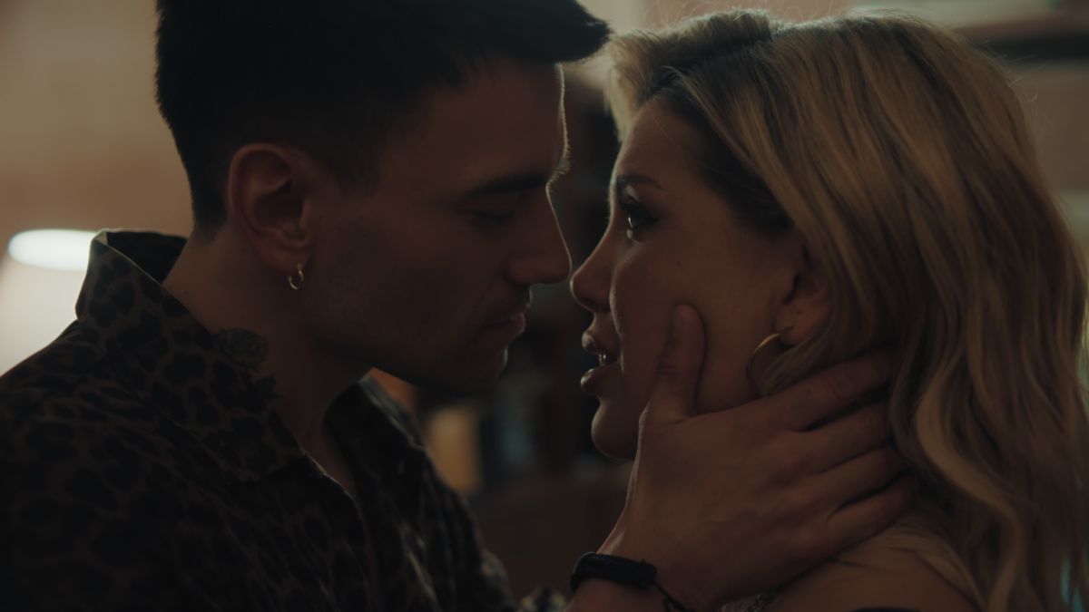Crítica de “¿Querés ser mi hijo?”: Wanda Nara y un remake que se pierde entre la comedia y el drama
