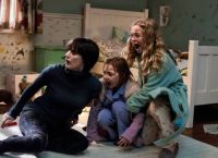 Crítica de "Mamá": Andy Muschietti, el miedo a cuidar y la imposibilidad de soltar