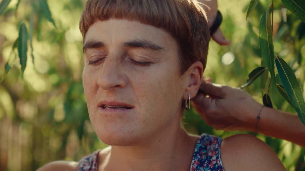 Crítica de "Intersex / El círculo violeta": la disputa por la soberanía íntima en un documental de Teresa Martino